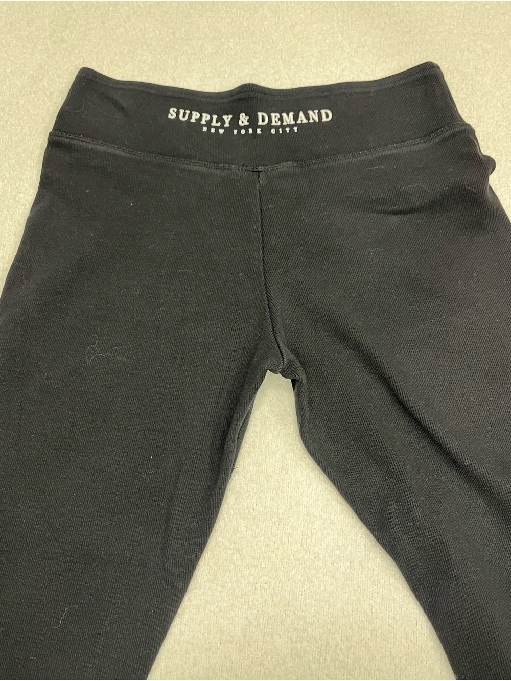 Supply & Demand New York Black Everyday Stretch Leggings